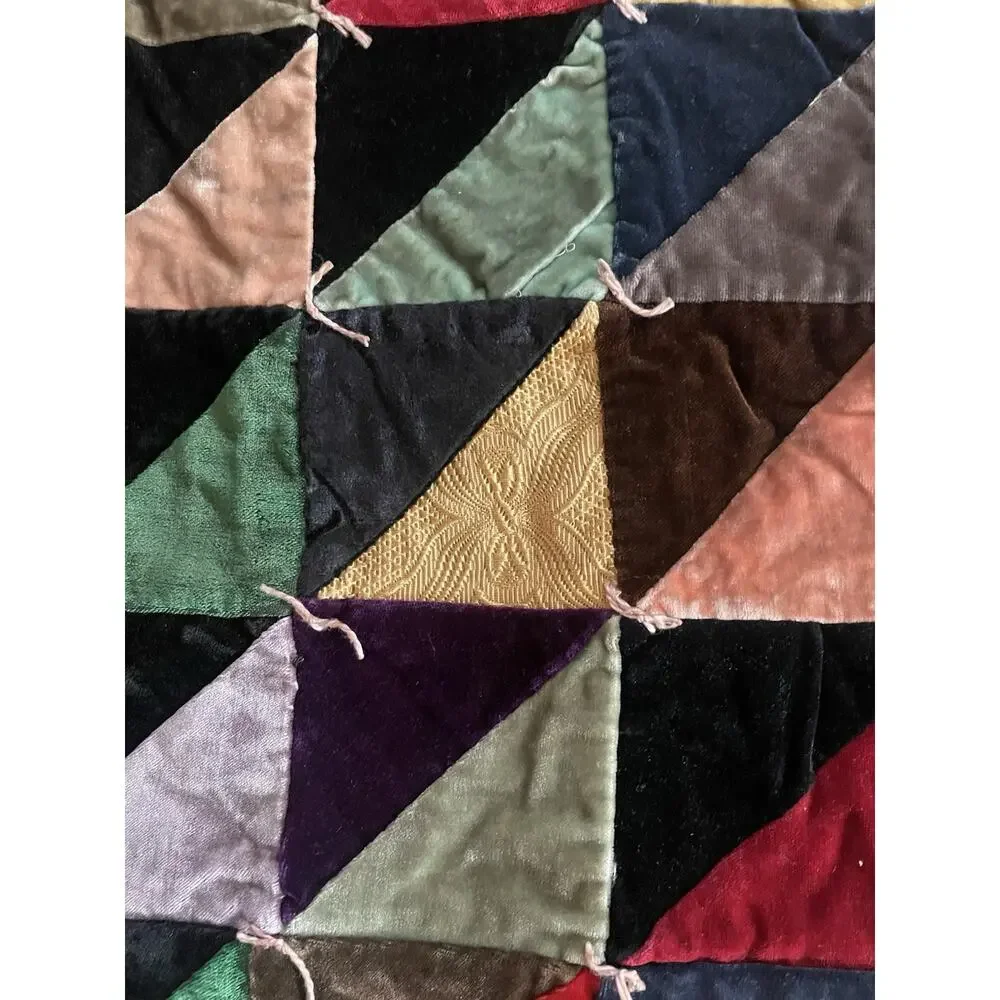 Vintage 70s Velvet Patchwork Hippie Boho Quilt Bedspread Blanket Full Sz 86”x82”